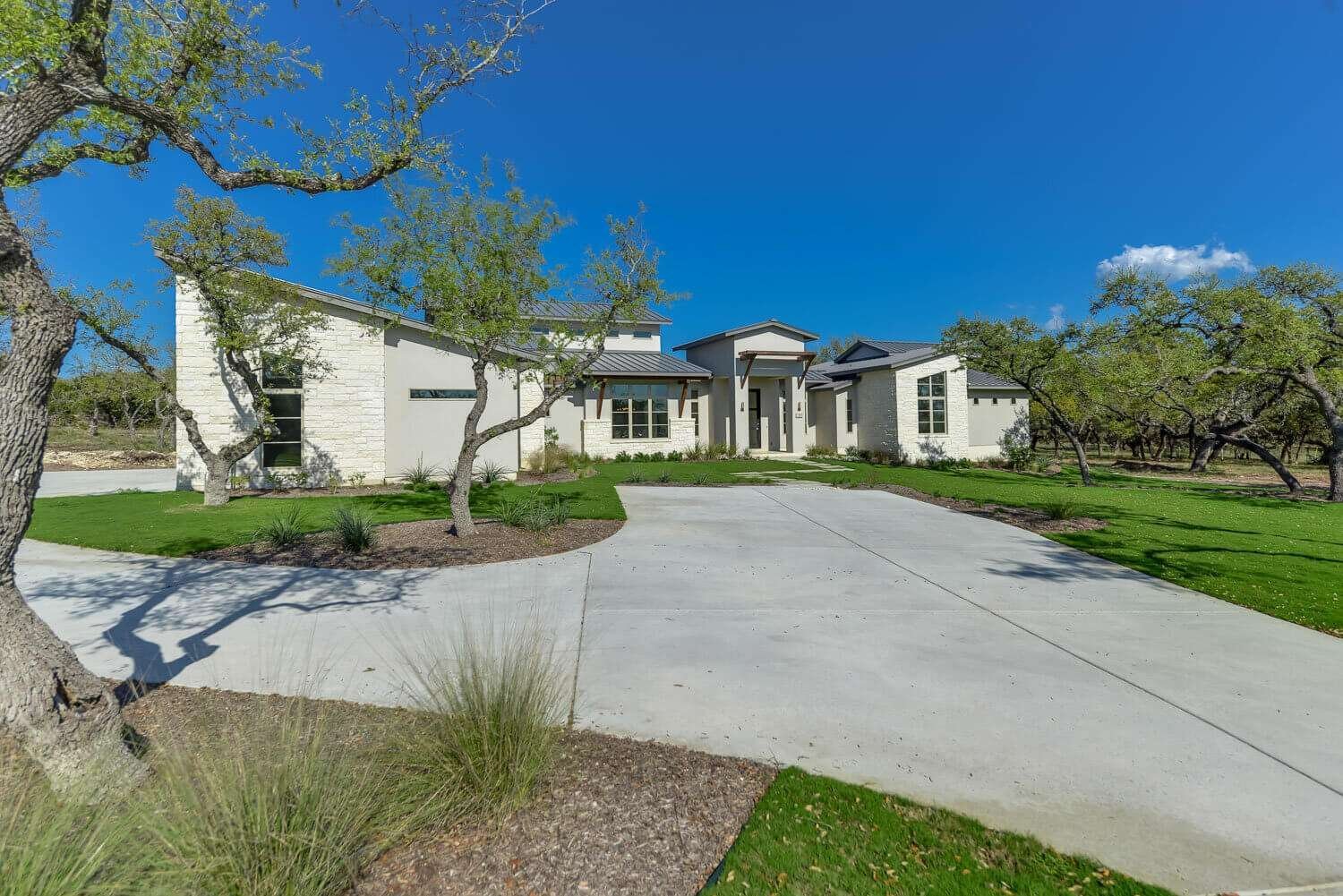 Esperanza Residence for sale
